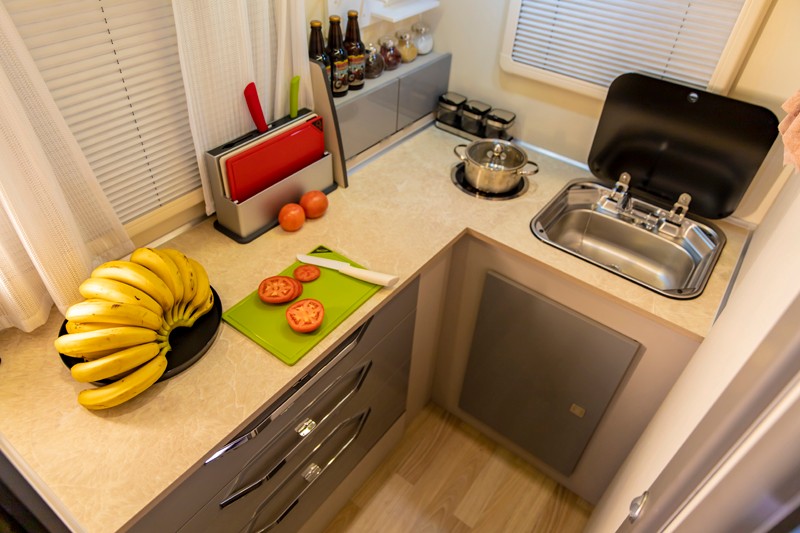 8AT、四驅(qū)、動(dòng)力好的自由炮房車來(lái)啦