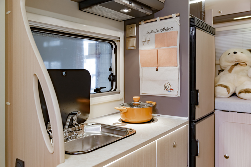 體驗駕駛樂趣，品位舒適房車生活