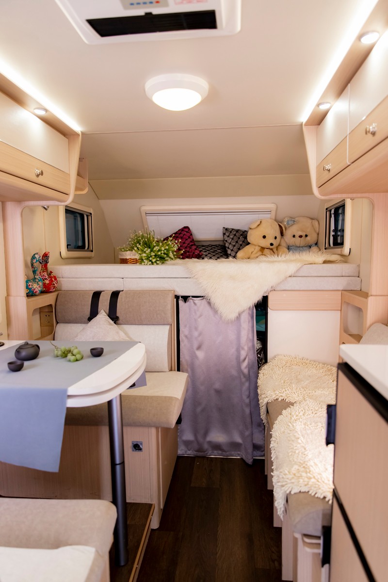 有四驅才是王道，這兩款國產房車可選