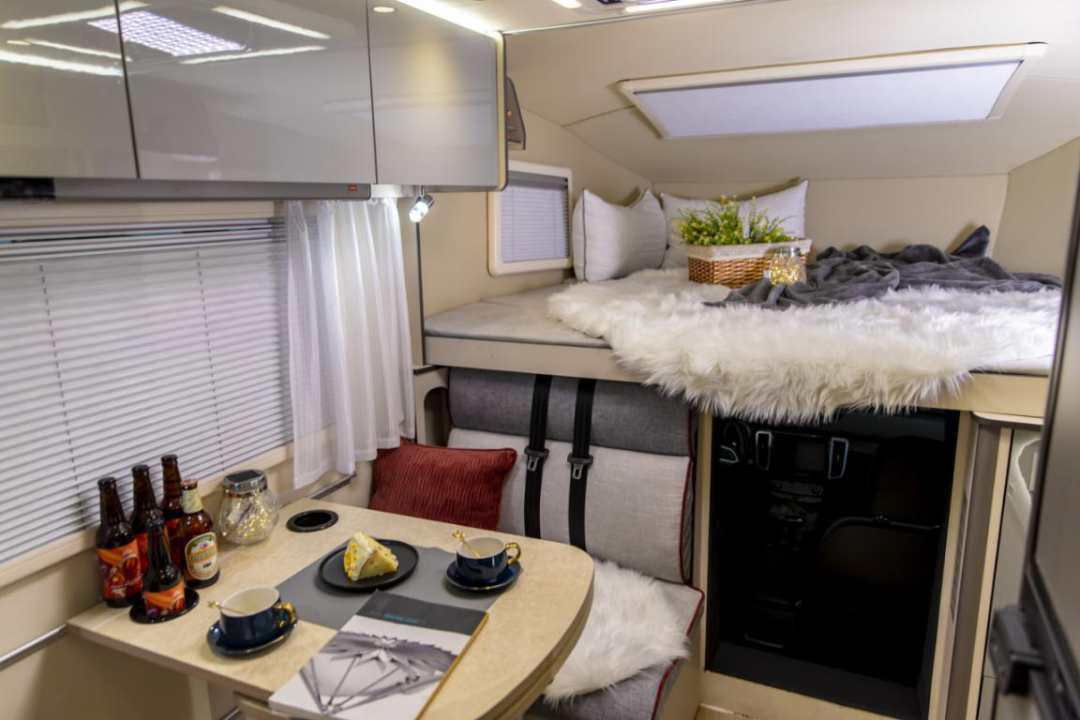 為自由著色!紅、白、藍(lán)、棕,你選哪一種? 為自由著色!紅、白、藍(lán)、棕,你選哪一種?