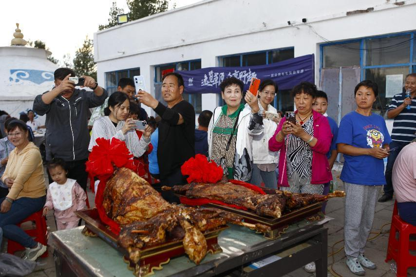 對酒當歌,人生幾何,要盡興就現在! 對酒當歌,人生幾何,要盡興就現在!