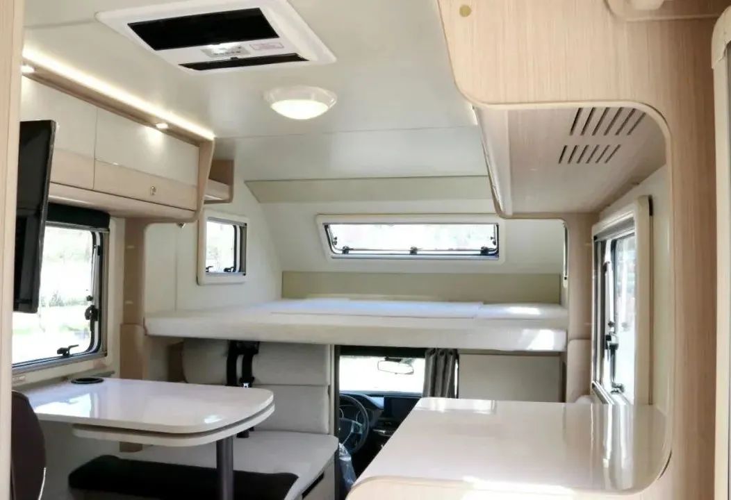 8月12日，相約武漢！顏值、動力、空間都滿意的皮卡房車來了！