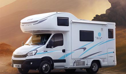 真性價比“卷王”房車，還得看塞拉維雙拓展！